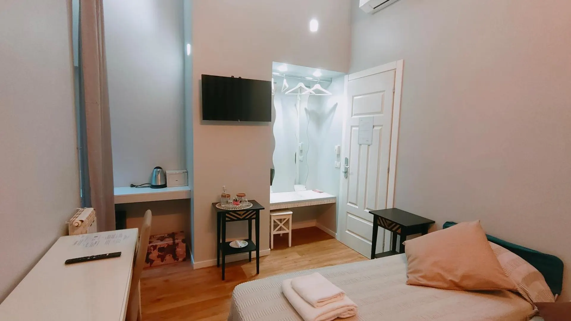 Bed and breakfast Amoroma Suite