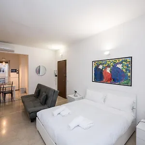  Apartamento Incantevole A Italia
