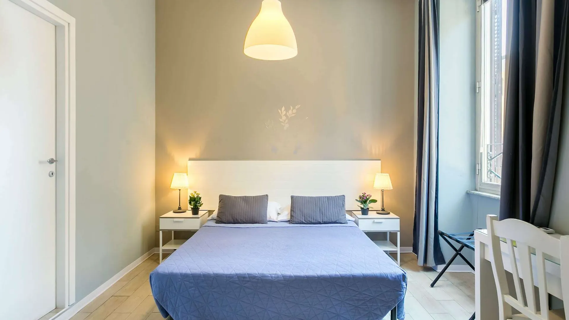 Amoroma Suite Rom