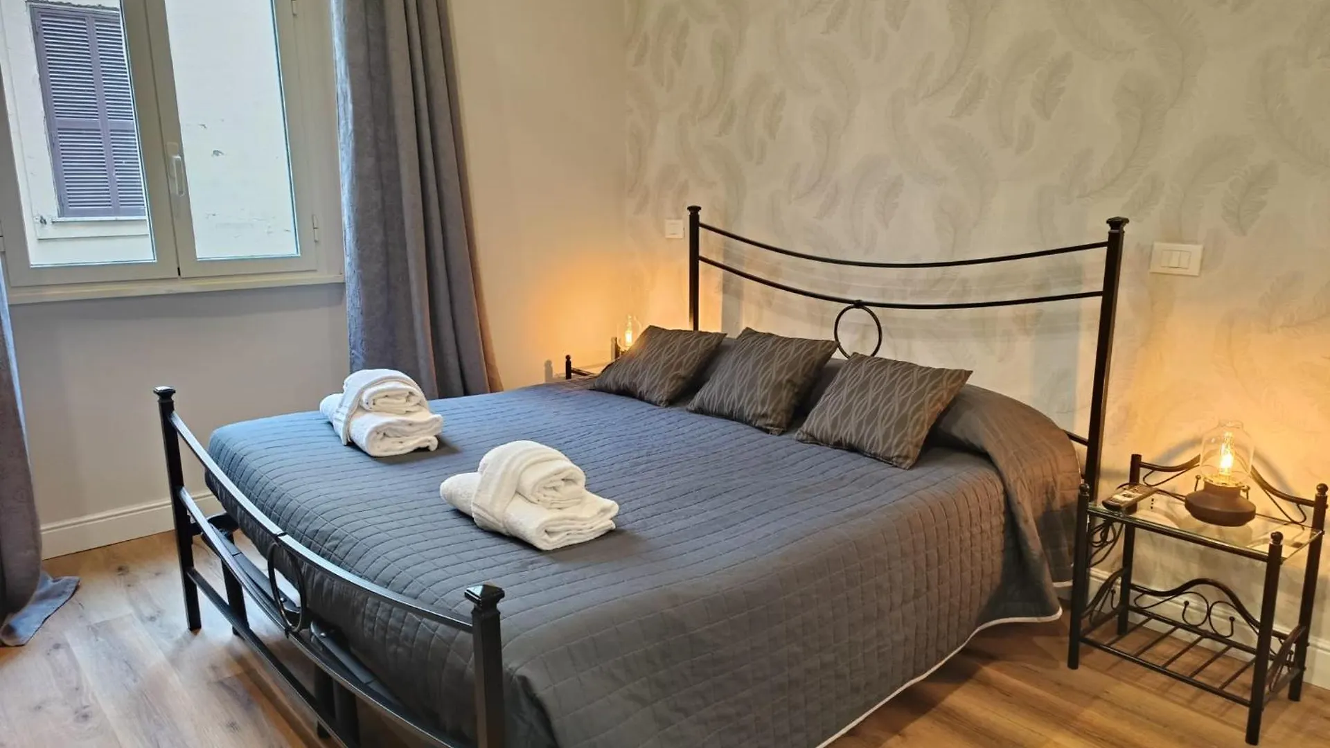 Amoroma Suite 3*, Rome