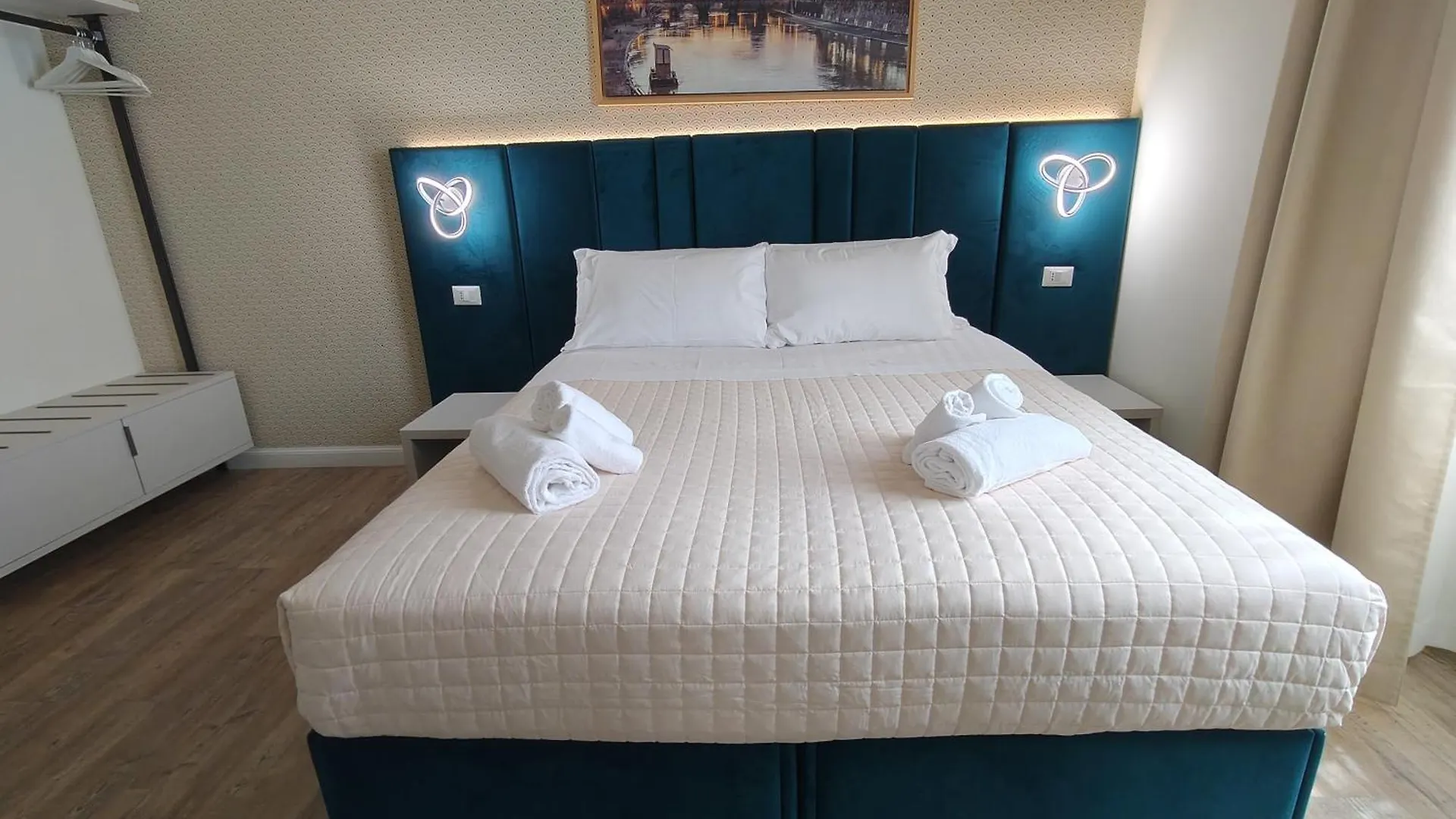 Amoroma Suite