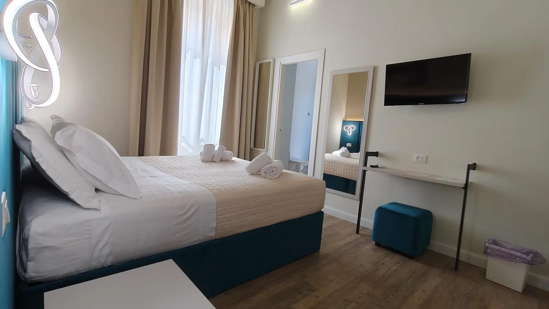 Amoroma Suite Bed & Breakfast Rome